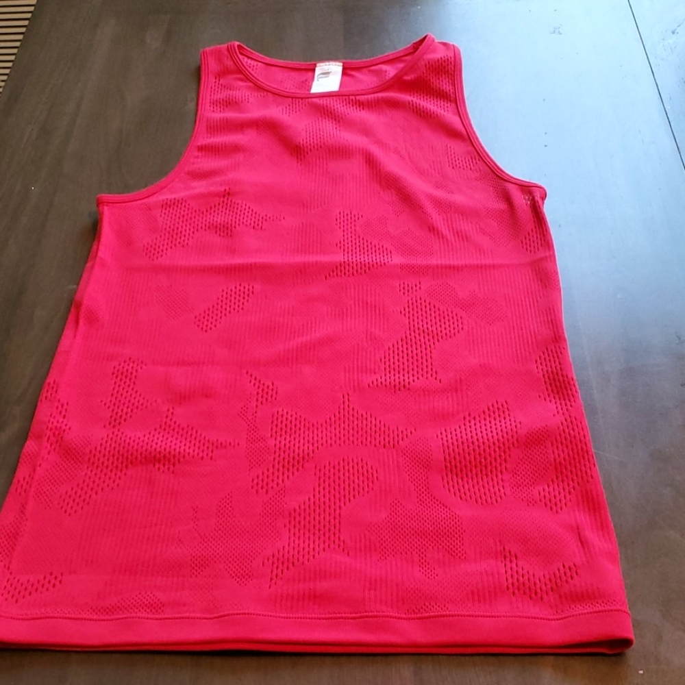 Fabletics top - Picture 3 of 3